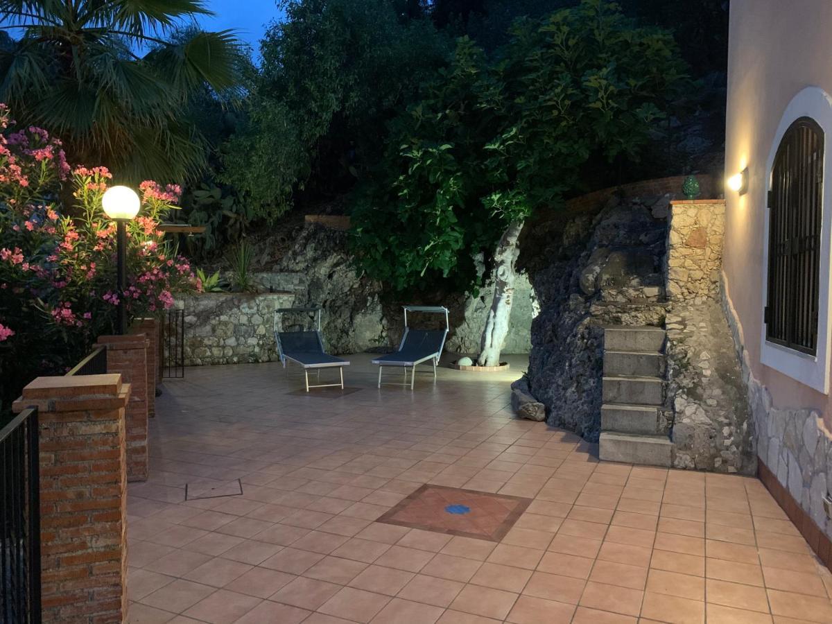 Villa Mimma Таормина Екстериор снимка